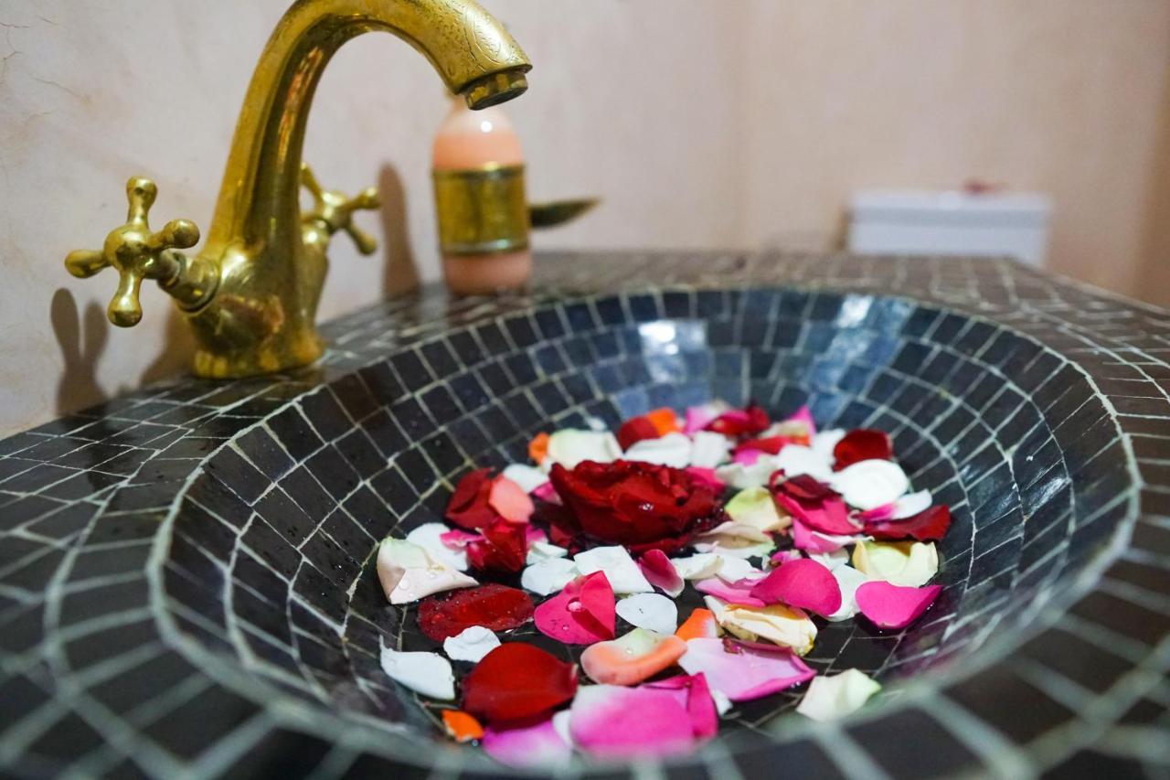 Winarouze House Hotel Marrakesh Buitenkant foto